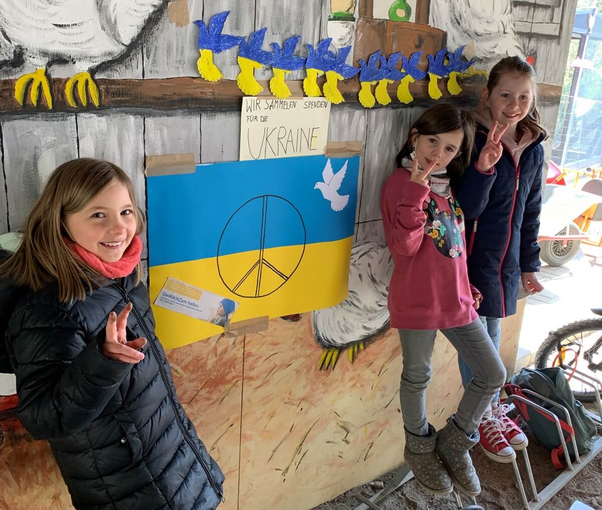 Spendenaktion_Glitzertattoos-fuer-Ukraine-Hilfe